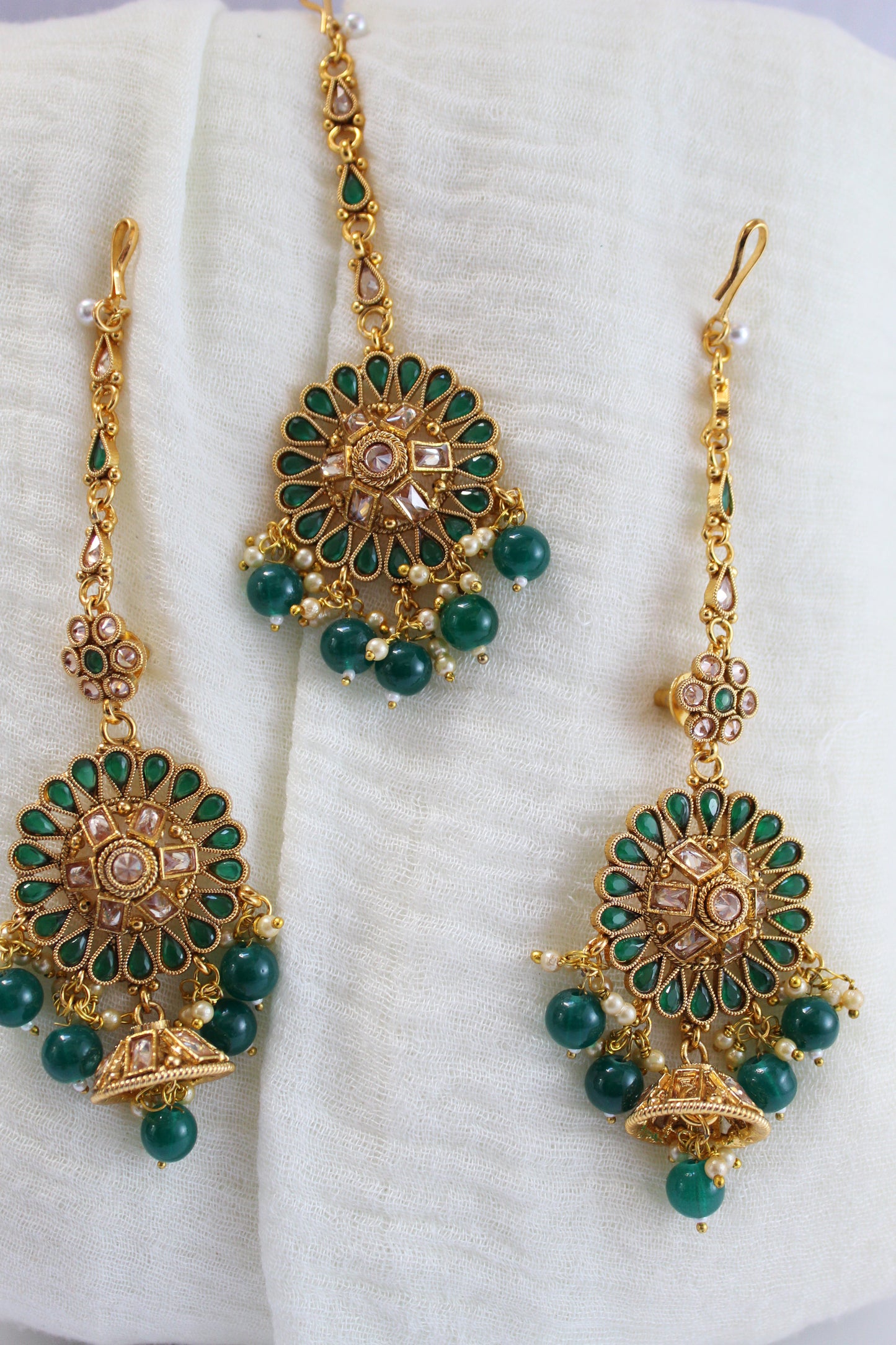 Diya - Green Necklace Set