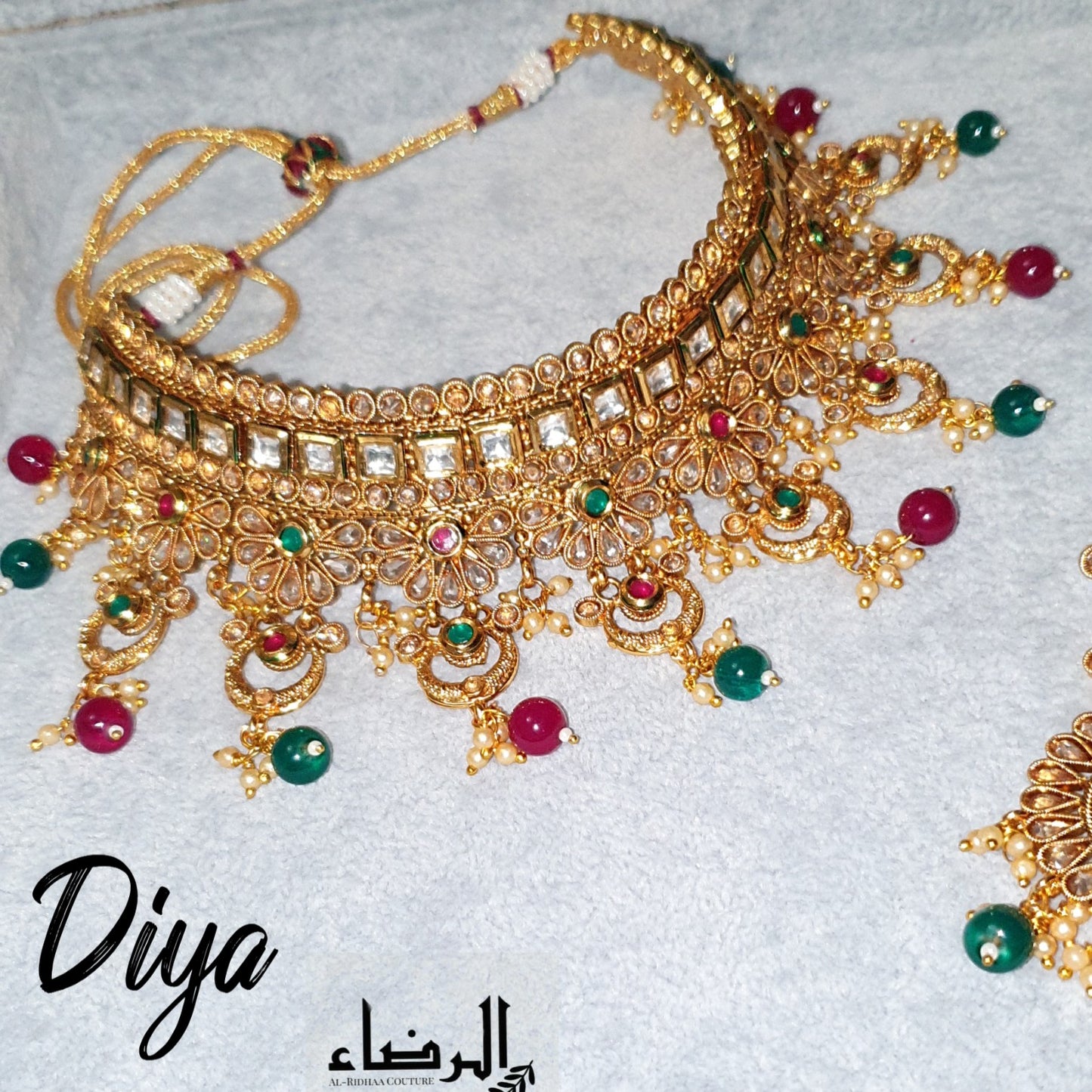 Diya - Green and Red Necklace Set