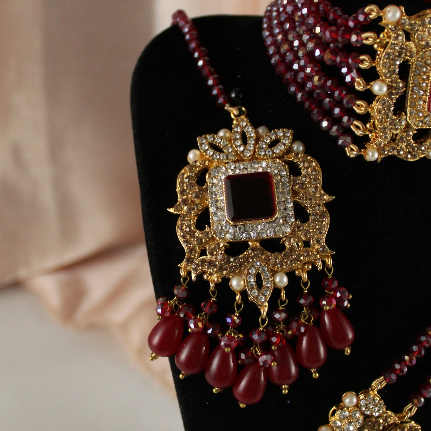 Fariha - Bridal Choker Set (Maroon)